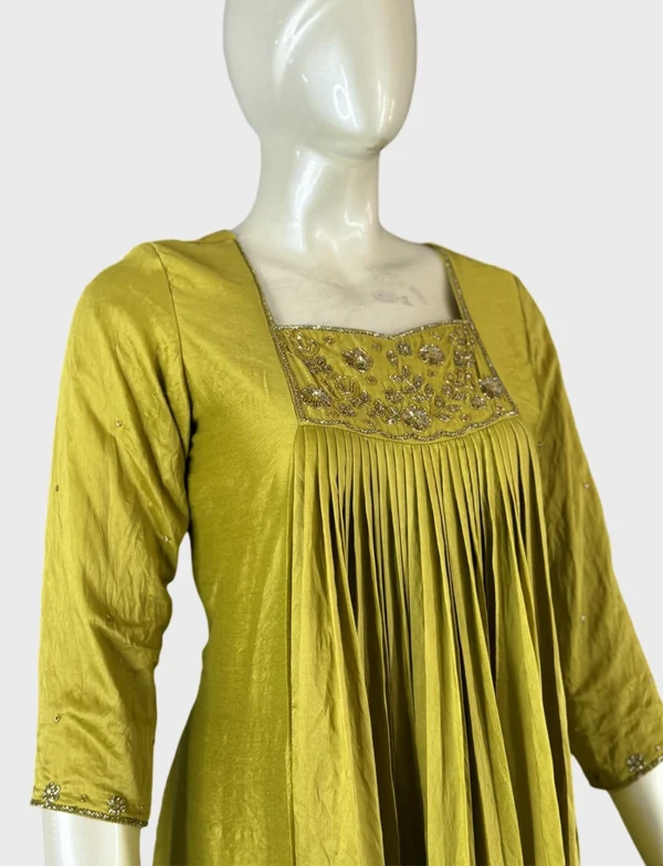 Women's Chanderi Silk Gown – W101G
